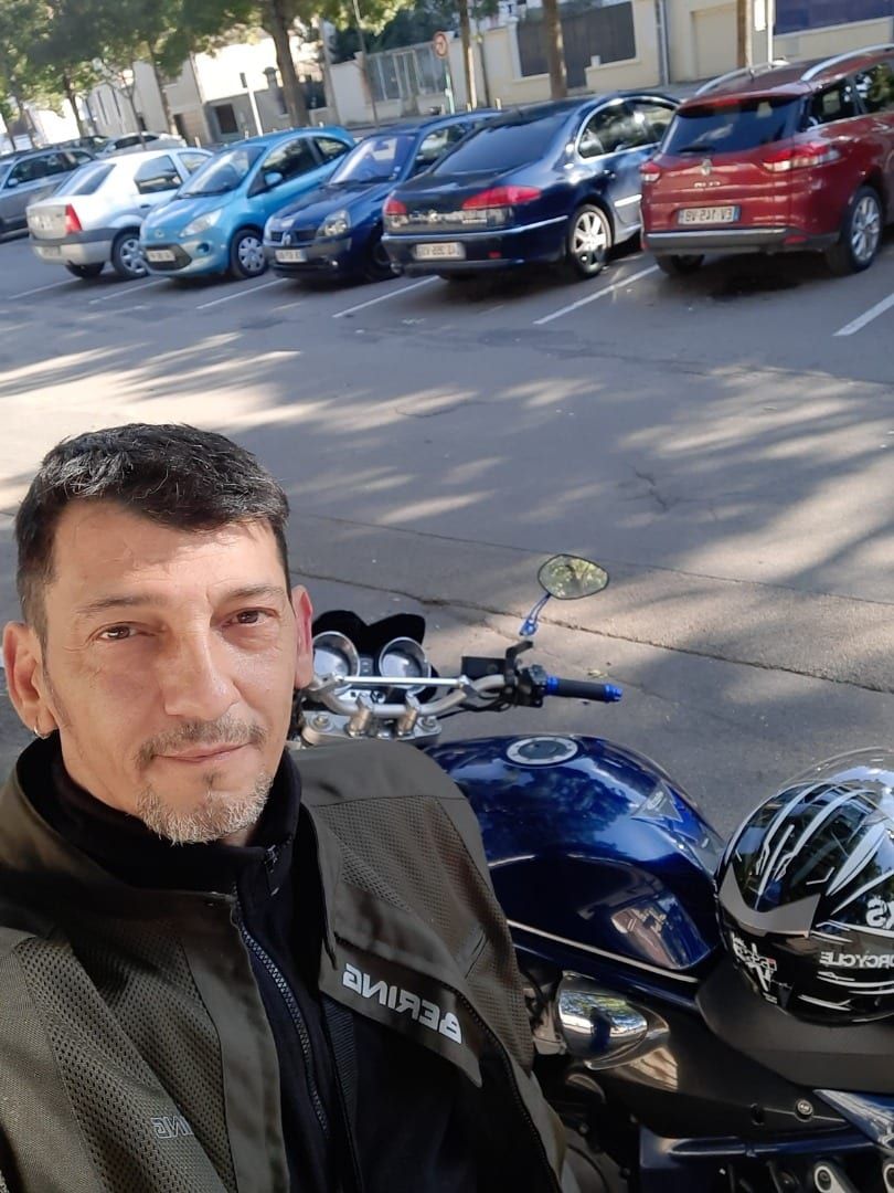 Profil von Wadih